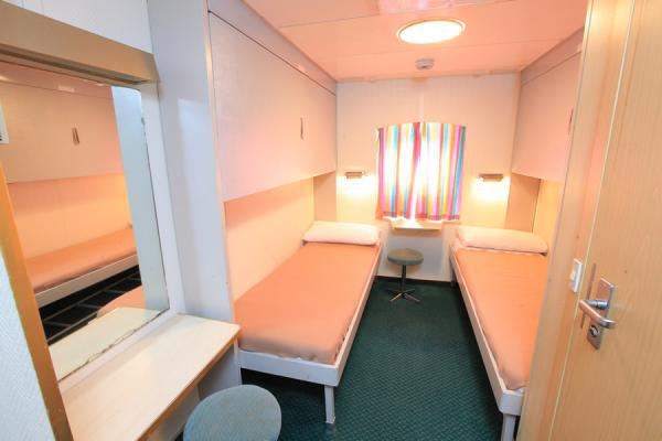 4 bunk economy cabin with porthole 4 bunk economy cabin with porthole